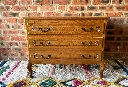 Eloïse: Commode 3 tiroirs style Louis XV en chêne massif